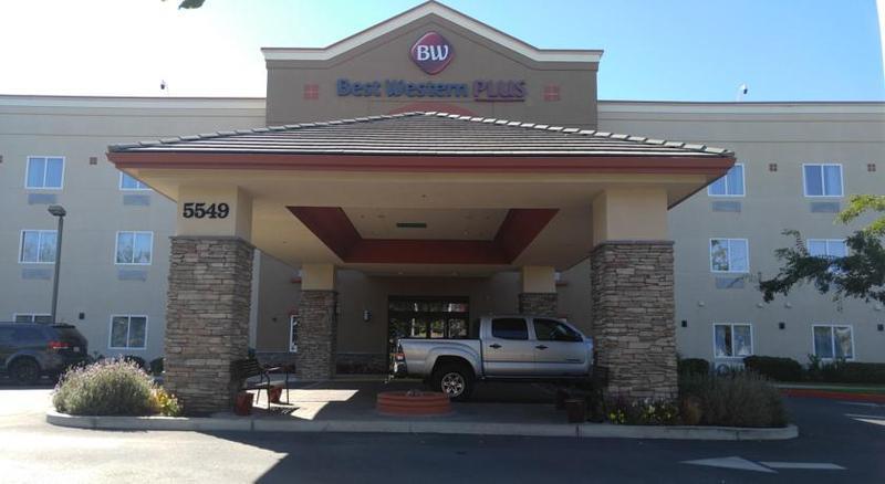 Best Western Plus Delta Inn & Suites Oakley Экстерьер фото