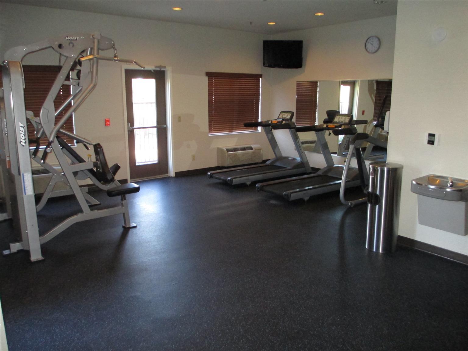 Best Western Plus Delta Inn & Suites Oakley Экстерьер фото